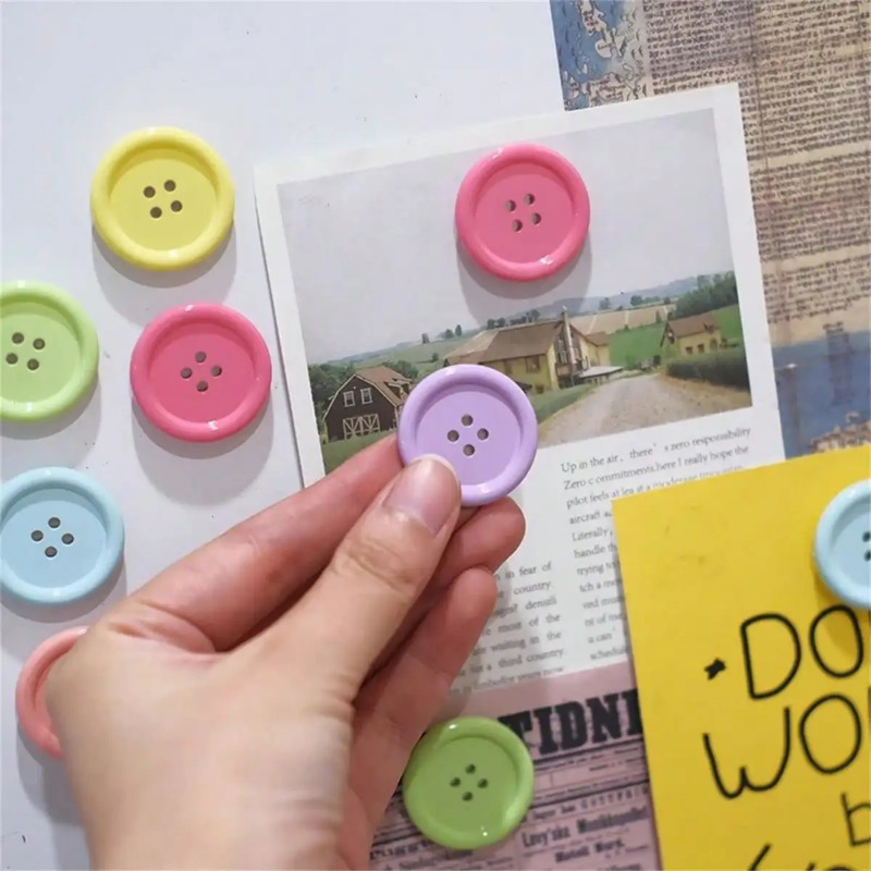 6 Buah Magnet Kulkas Kancing W - Candy Sour Strip ulasan dan harga
